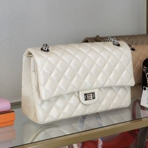 Chanel 2.55 226 bag